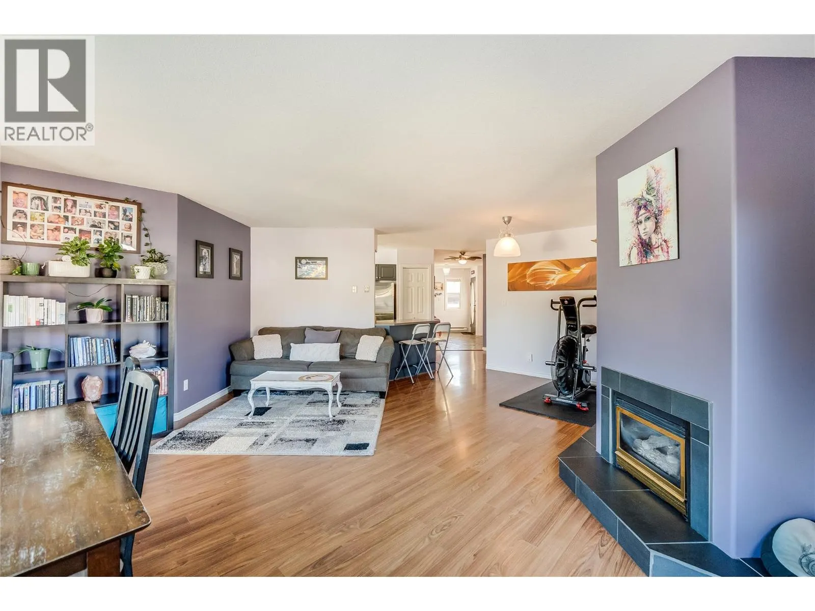 424 BEASLEY  W Crescent