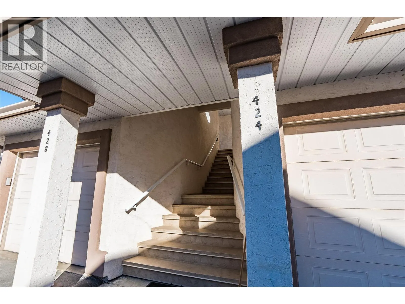 424 BEASLEY  W Crescent