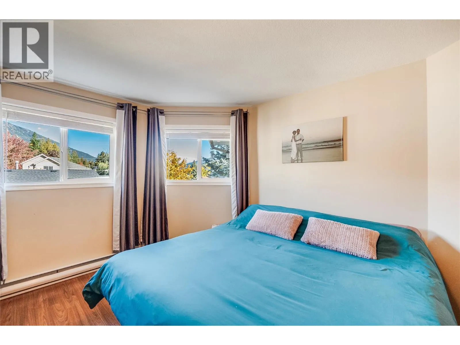424 BEASLEY  W Crescent