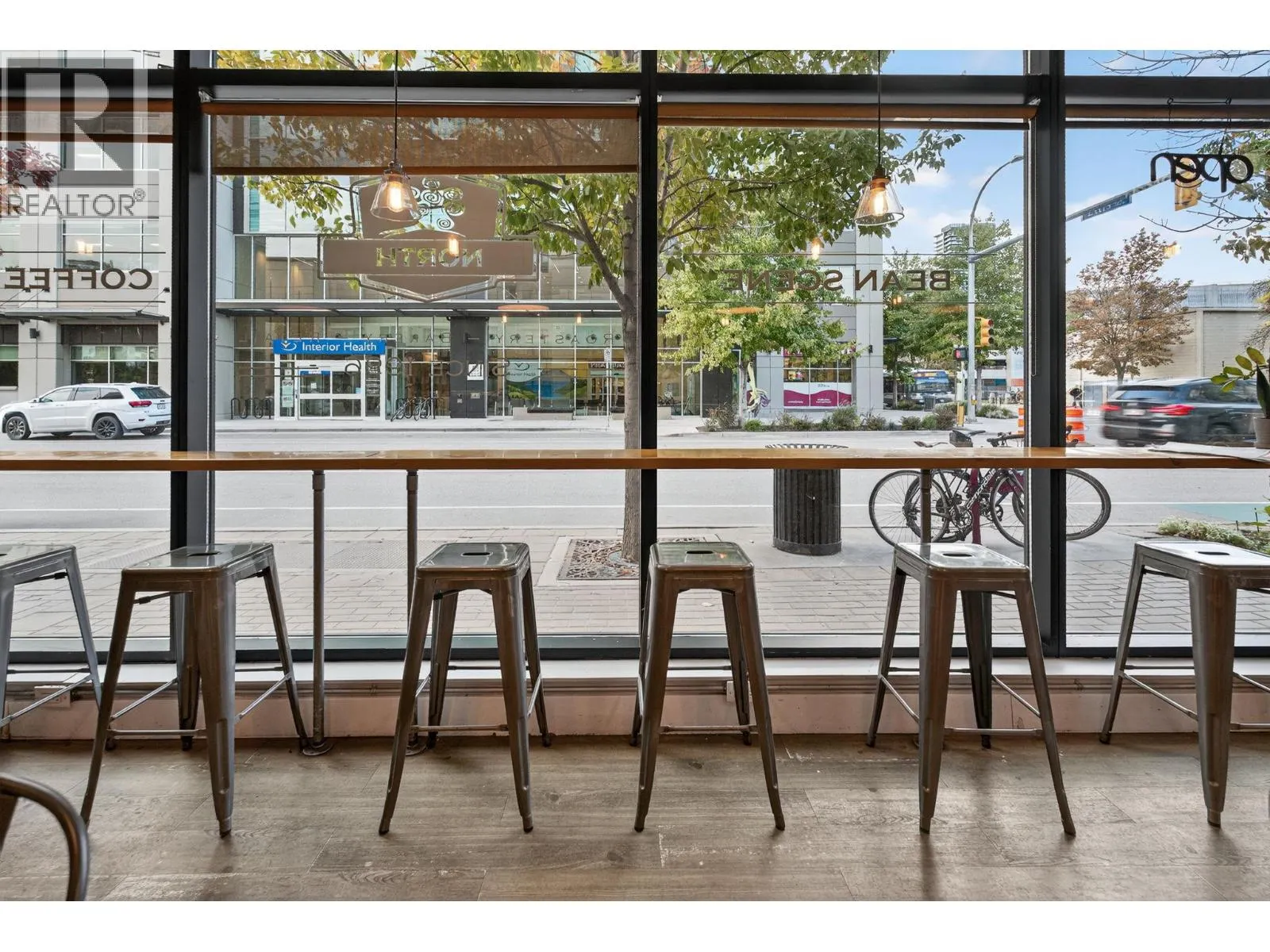 1615 Dickson Avenue Unit# 100
