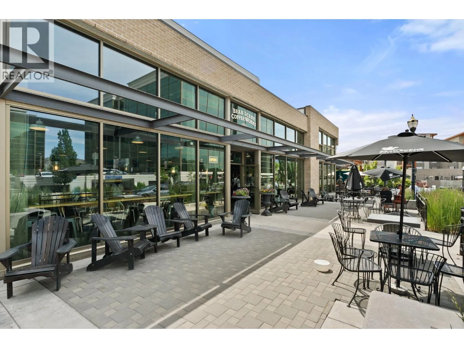 1615 Dickson Avenue Unit# 100