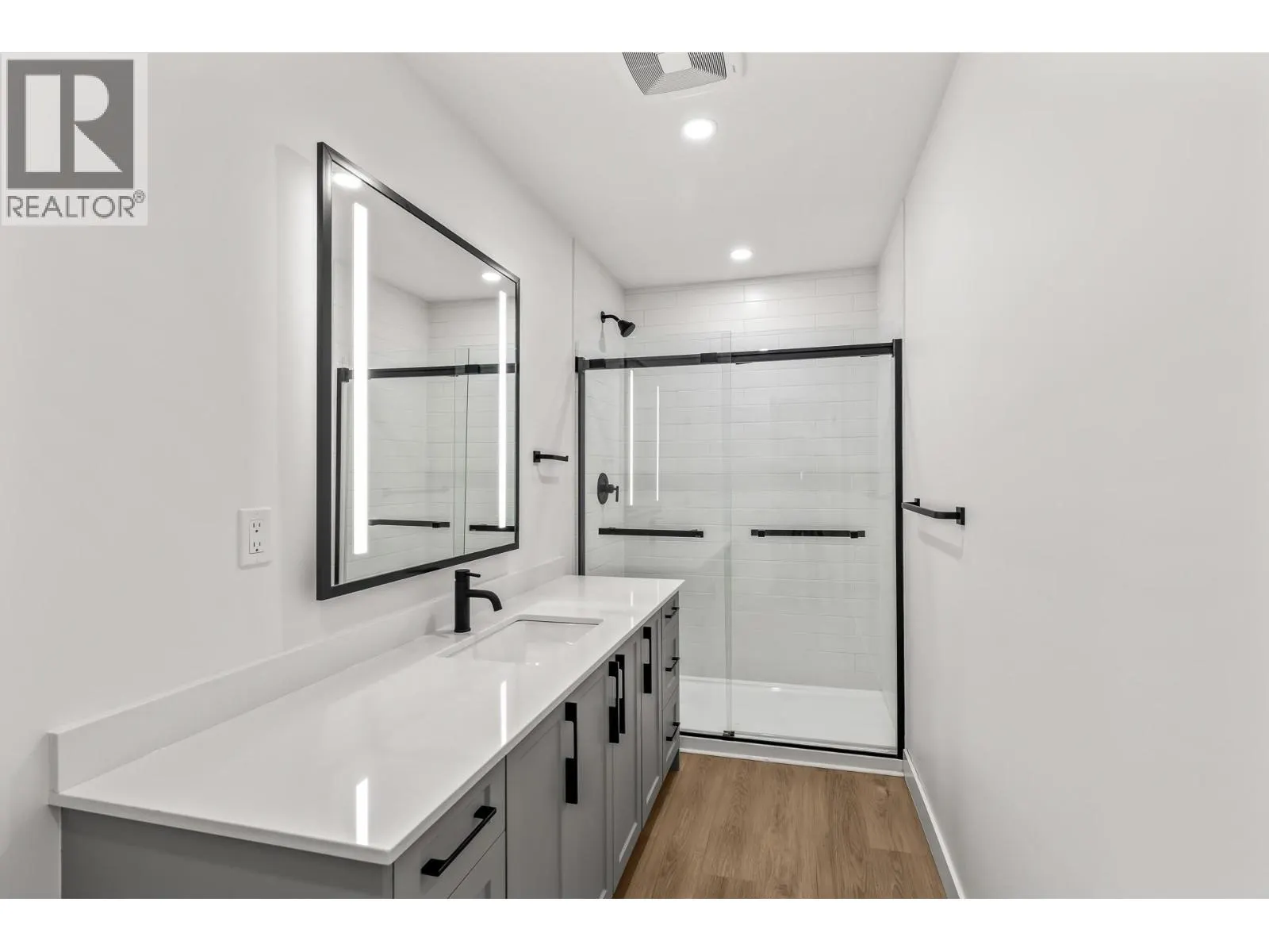 5011 TOWGOOD Place Unit# 103