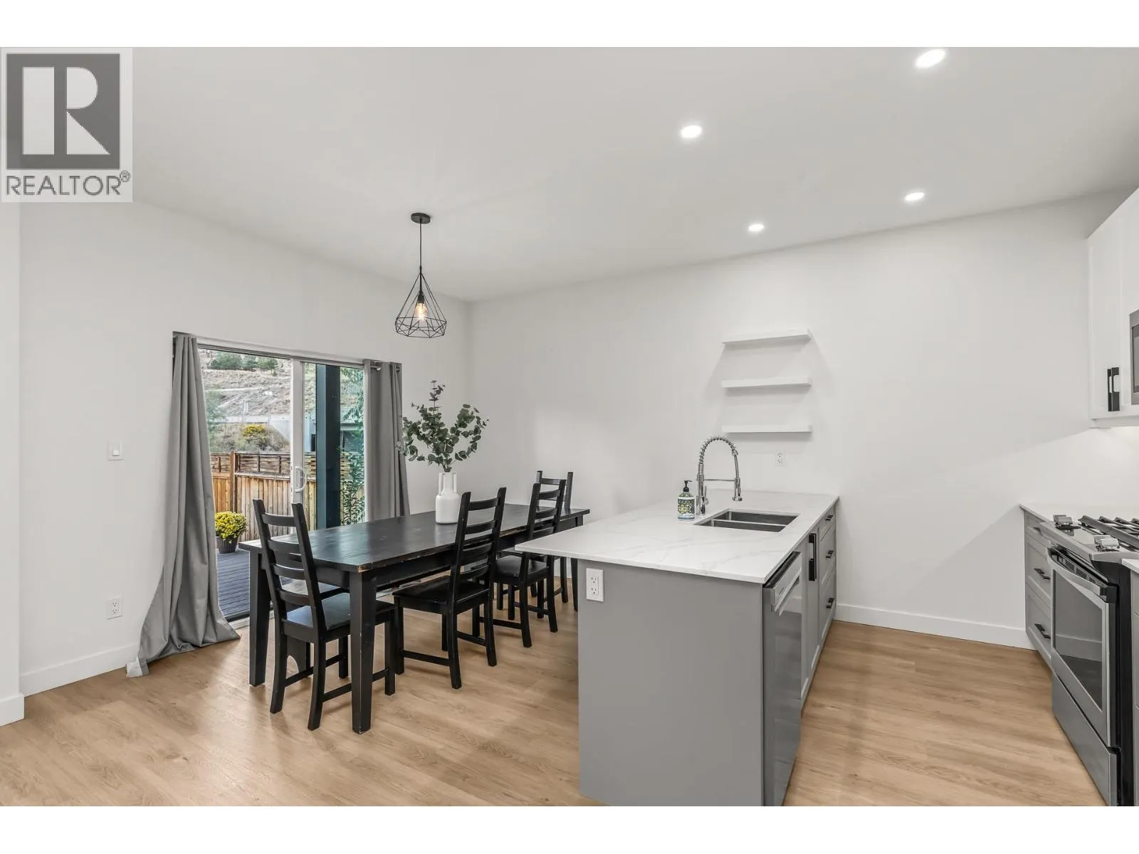 5011 TOWGOOD Place Unit# 103