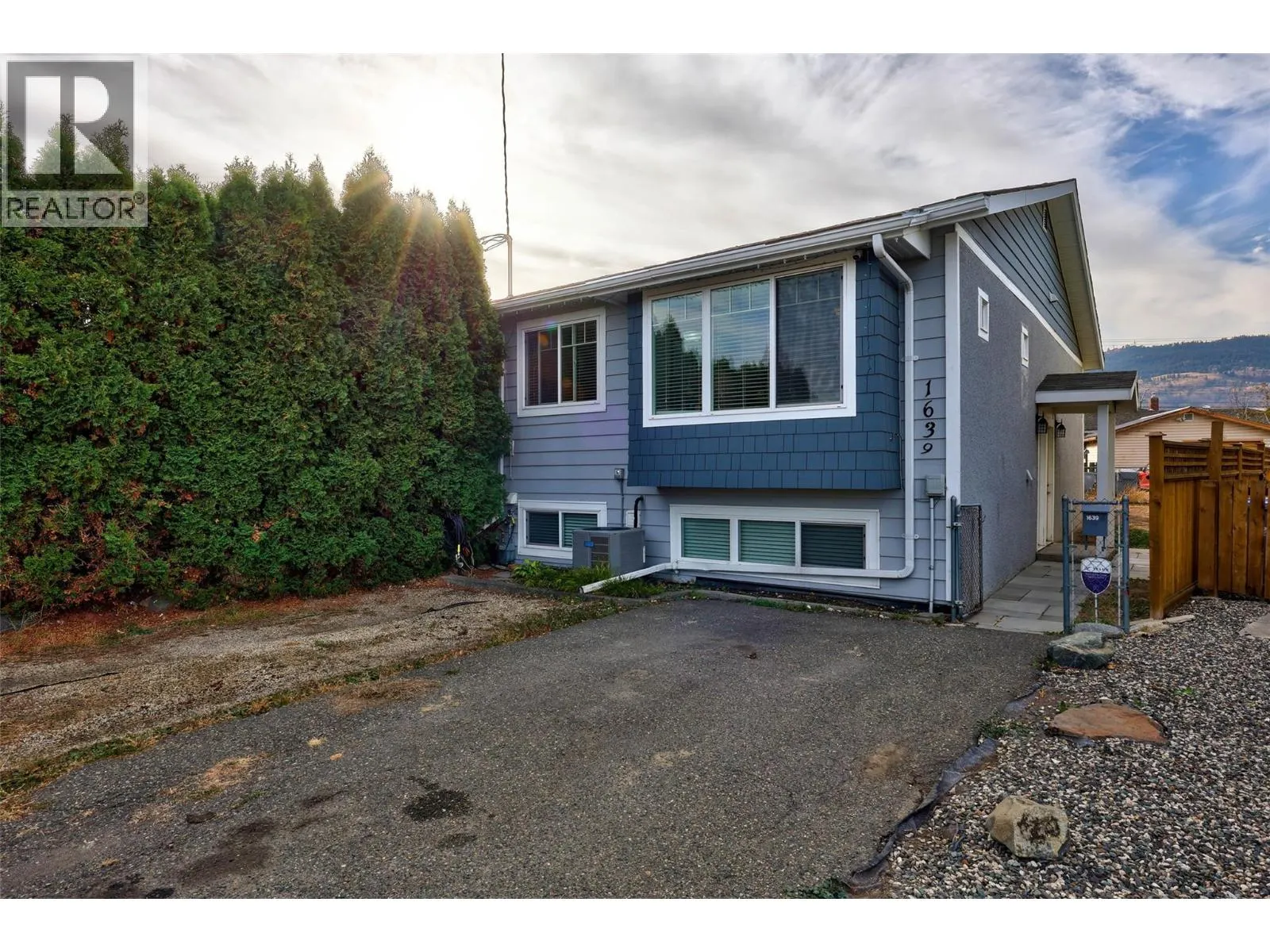 1639 Spartan Place Place