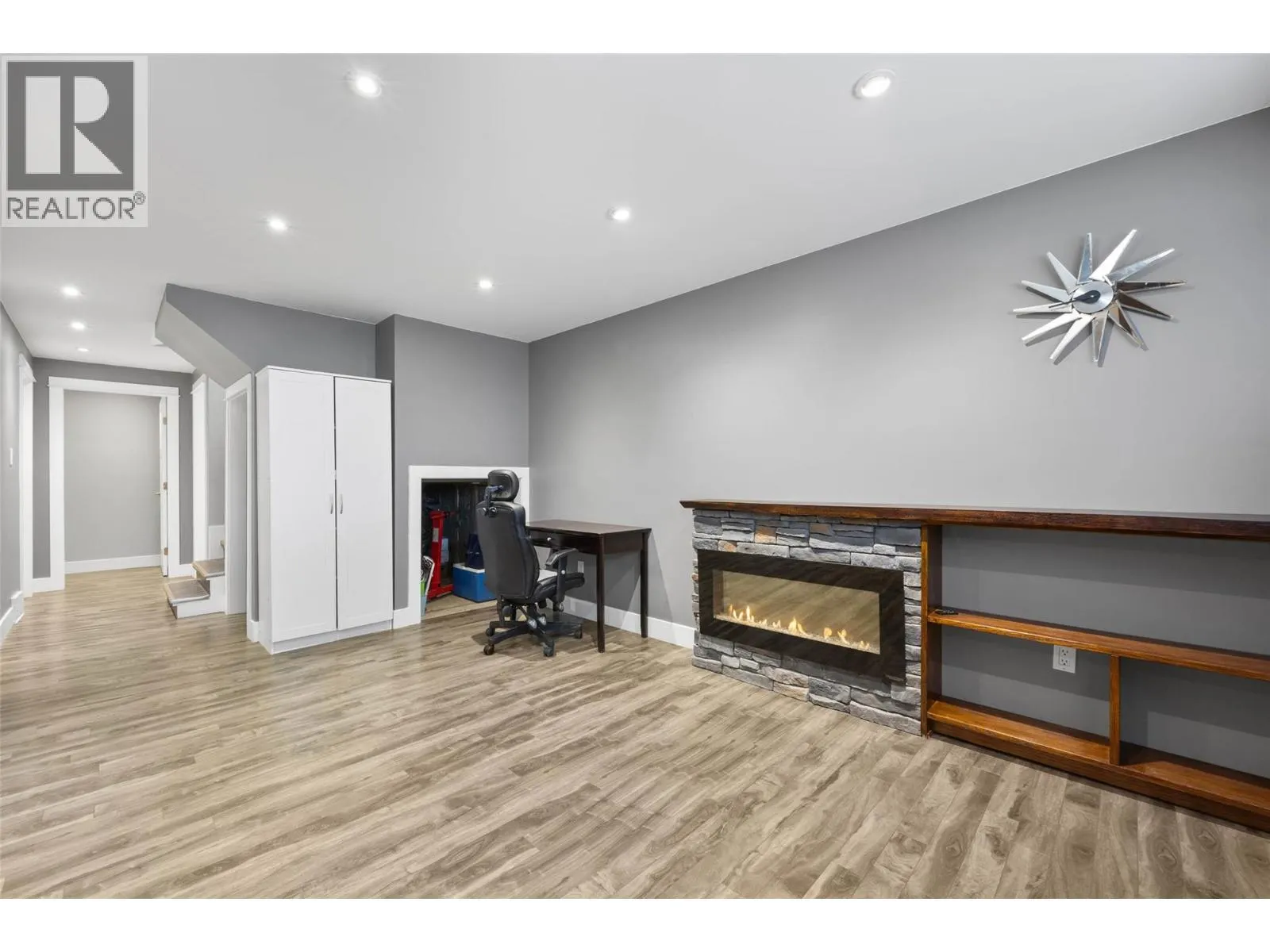1639 Spartan Place Place