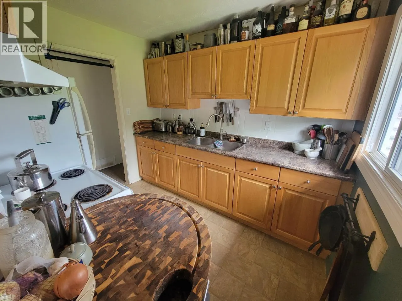 4728 Wabi Crescent Road