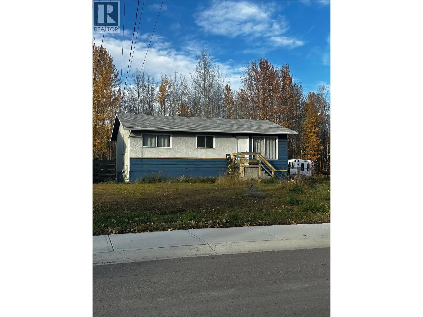 4728 Wabi Crescent Road