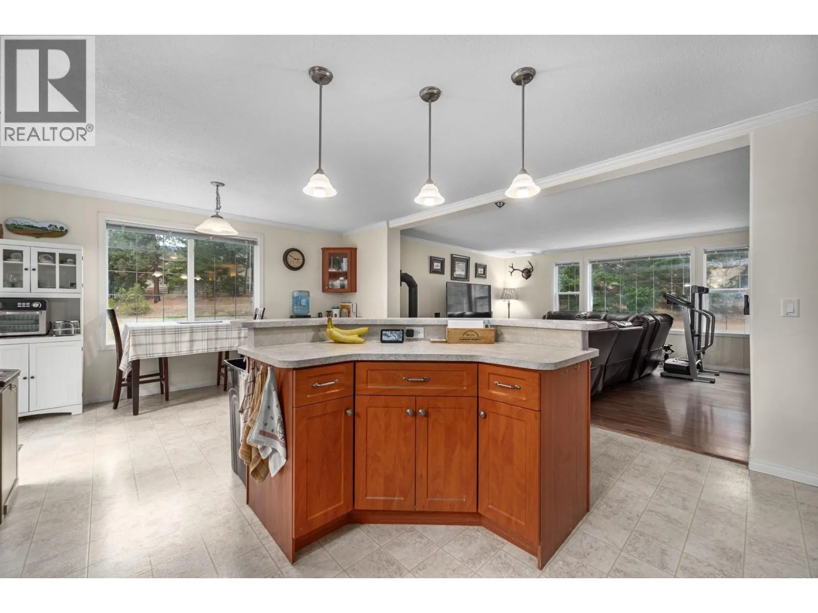 3816 Petit Creek Road