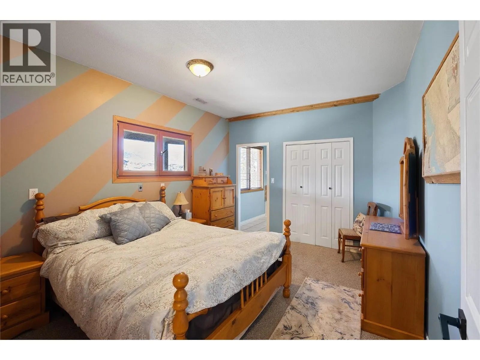 518 Sunny Bay Road