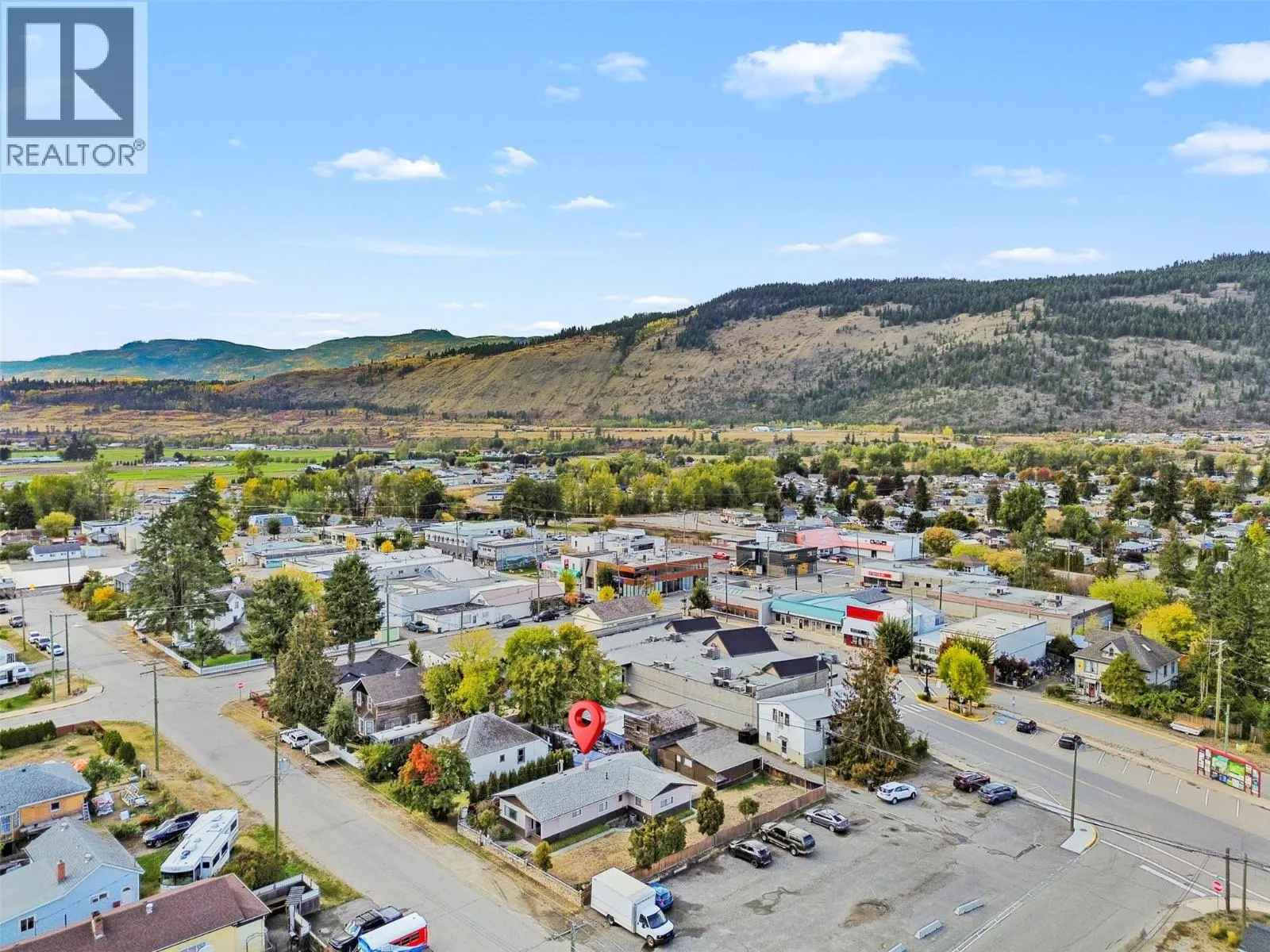834 Sicamous Avenue