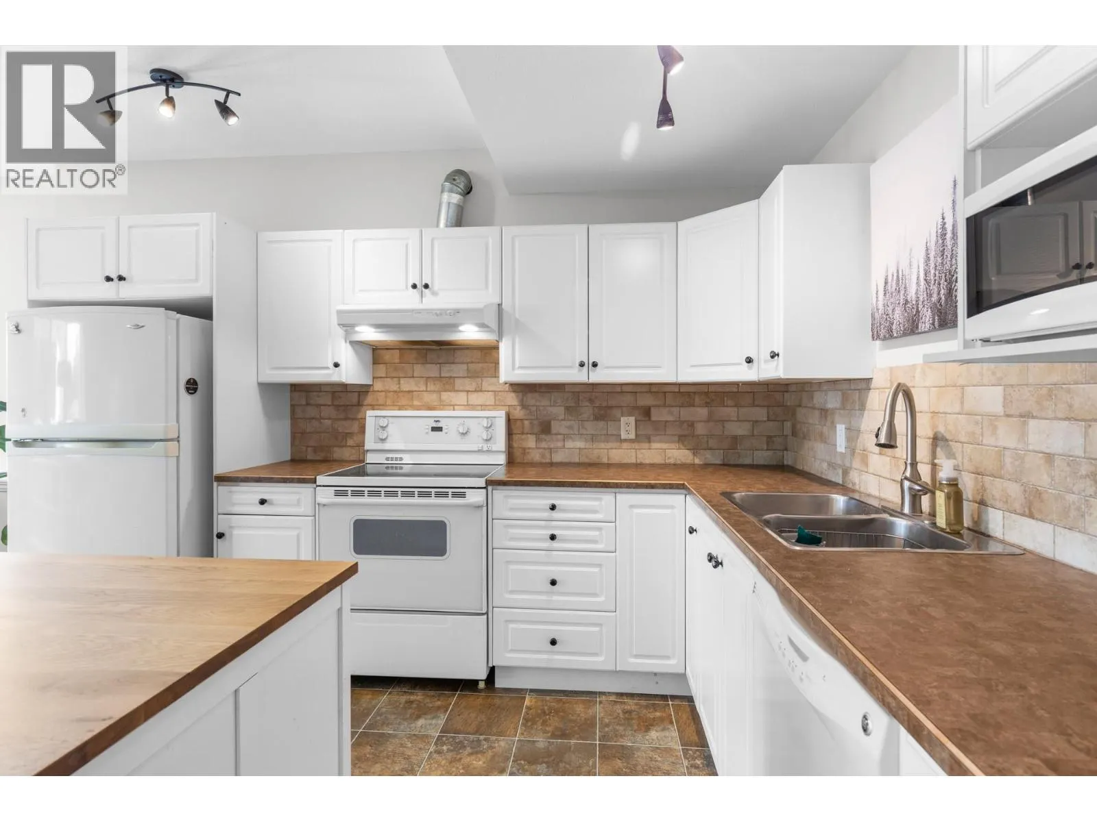 2555 Tallus Ridge Drive
