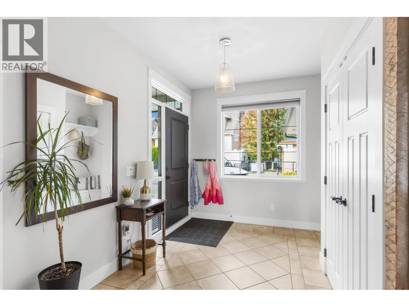 2555 Tallus Ridge Drive