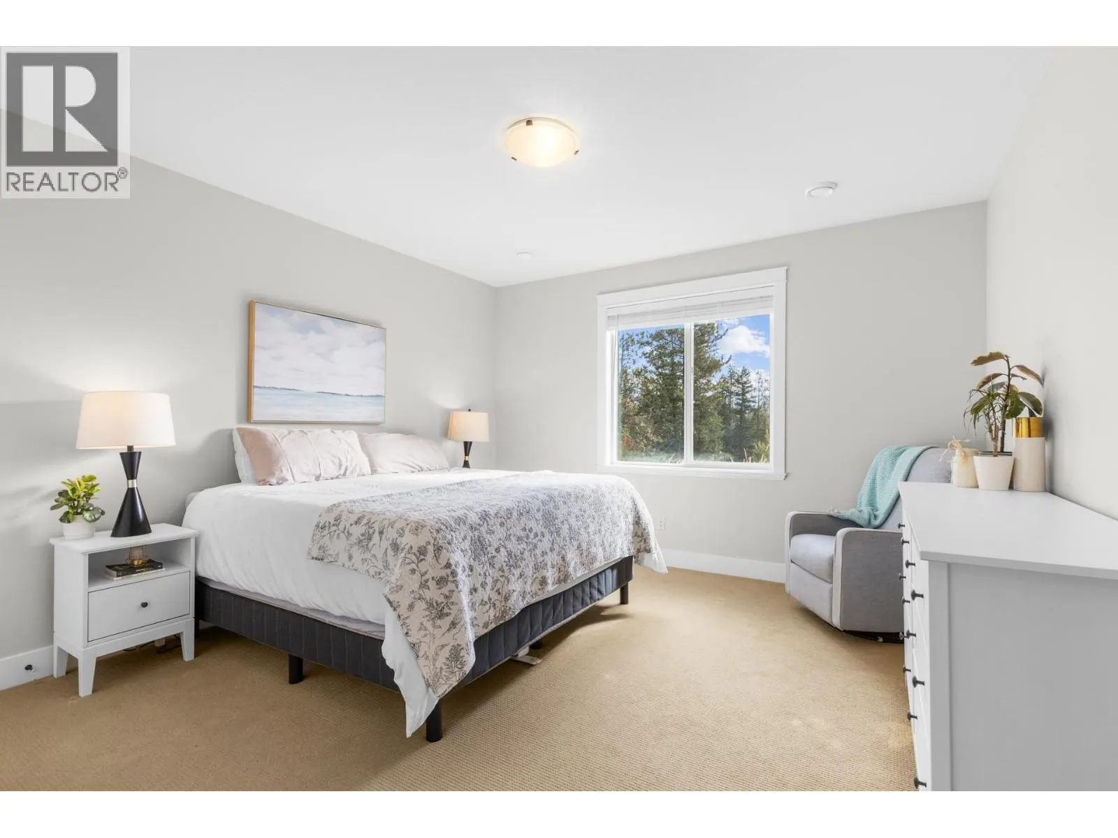 2555 Tallus Ridge Drive