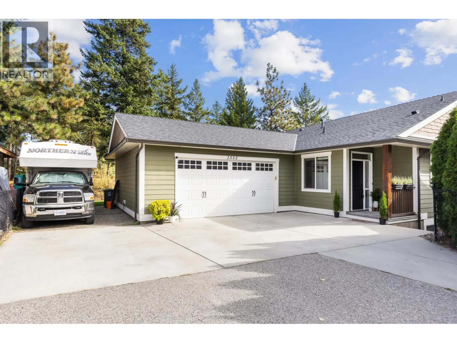 2555 Tallus Ridge Drive