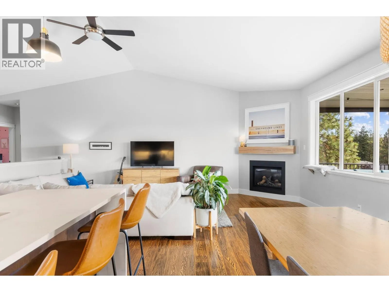 2555 Tallus Ridge Drive