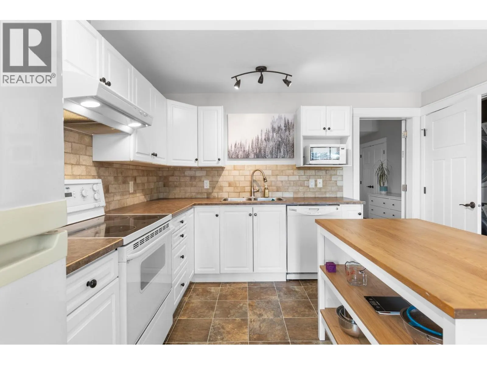 2555 Tallus Ridge Drive
