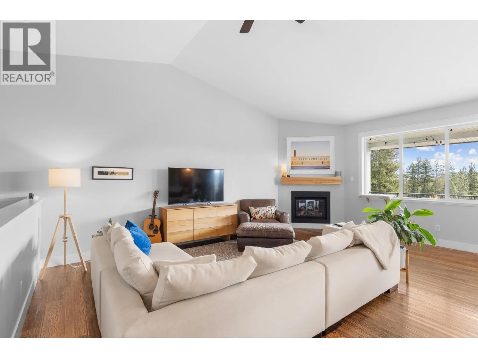 2555 Tallus Ridge Drive