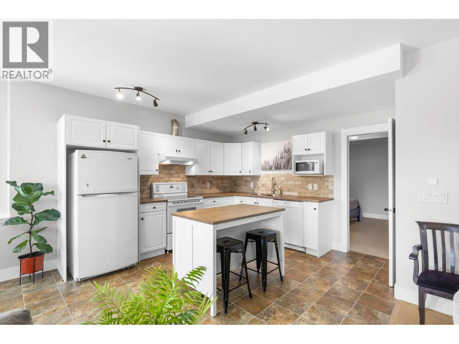 2555 Tallus Ridge Drive