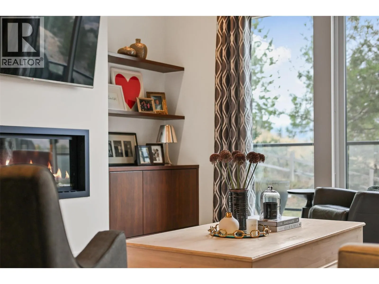 1395 PRAIRIE ROSE Drive Unit# 18