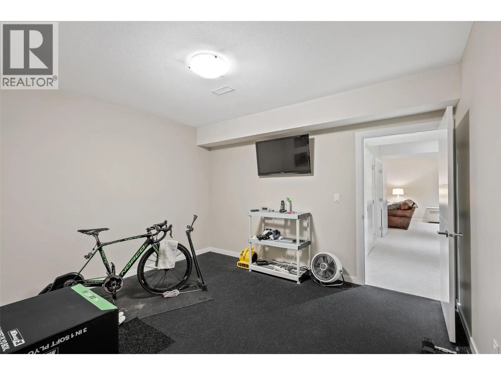 1395 PRAIRIE ROSE Drive Unit# 18