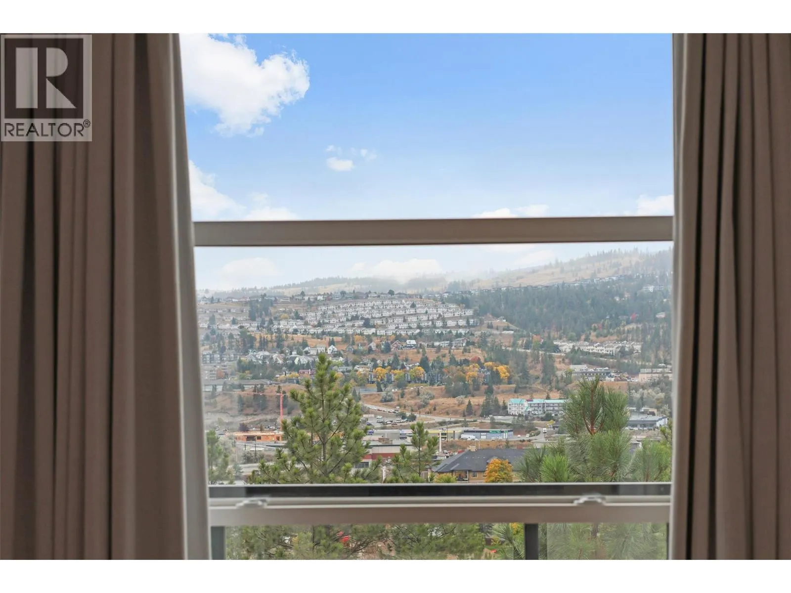 1395 PRAIRIE ROSE Drive Unit# 18