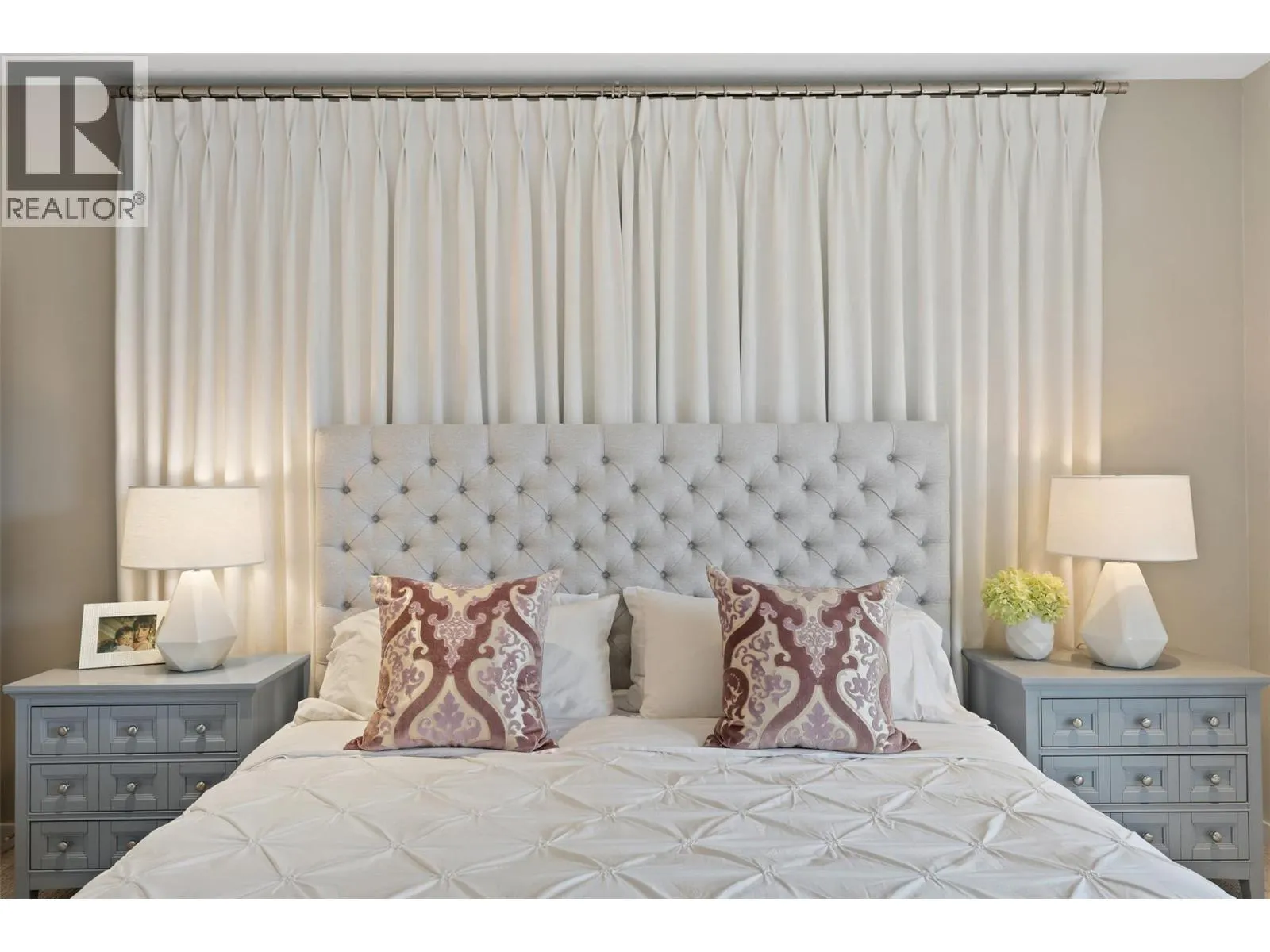 1395 PRAIRIE ROSE Drive Unit# 18