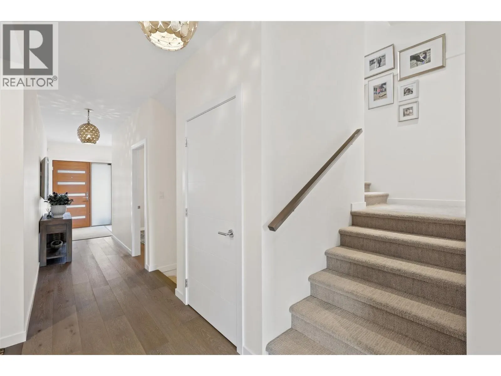 1395 PRAIRIE ROSE Drive Unit# 18