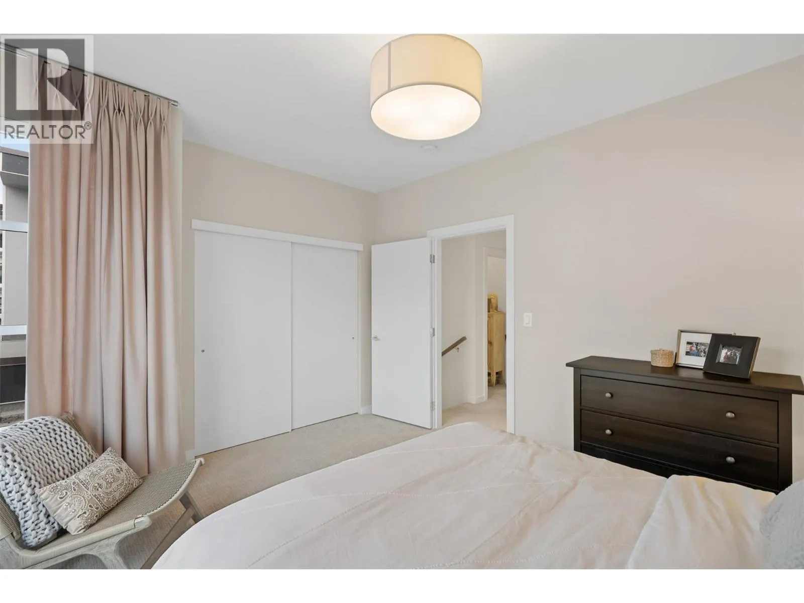 1395 PRAIRIE ROSE Drive Unit# 18