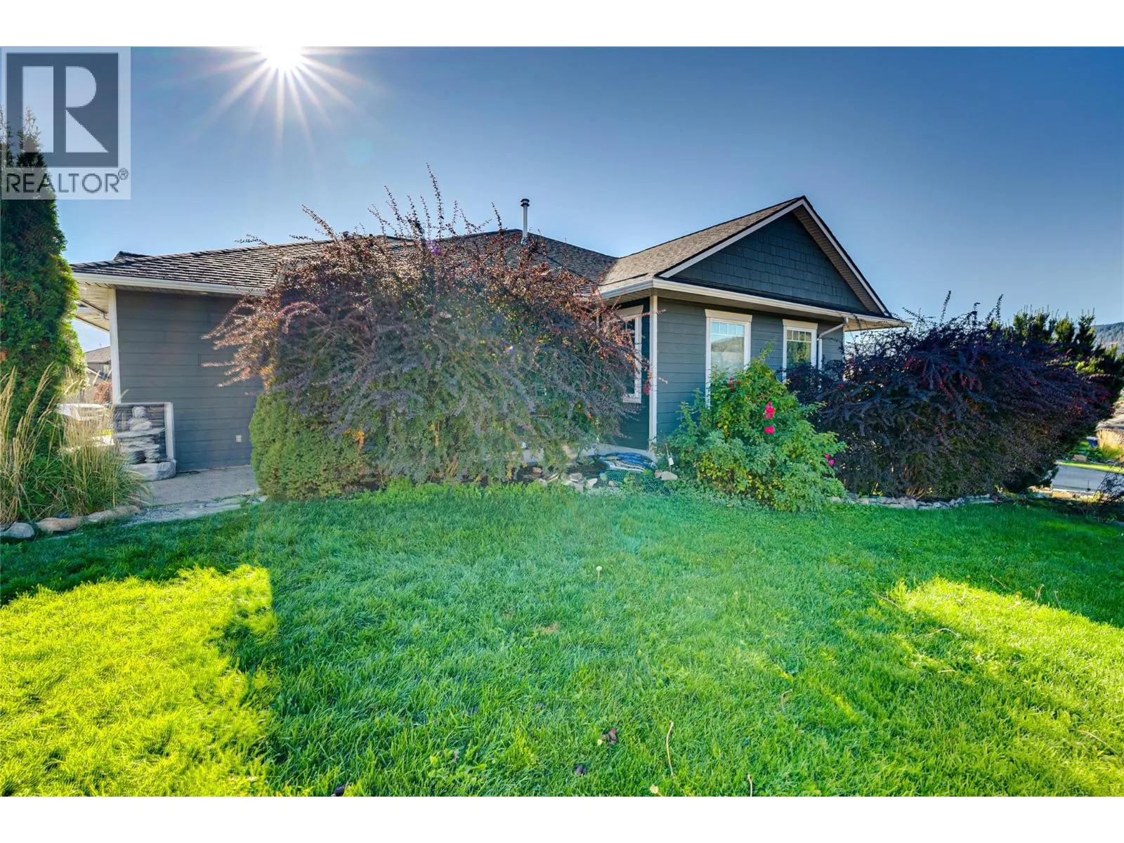 2485 Hornby Terrace