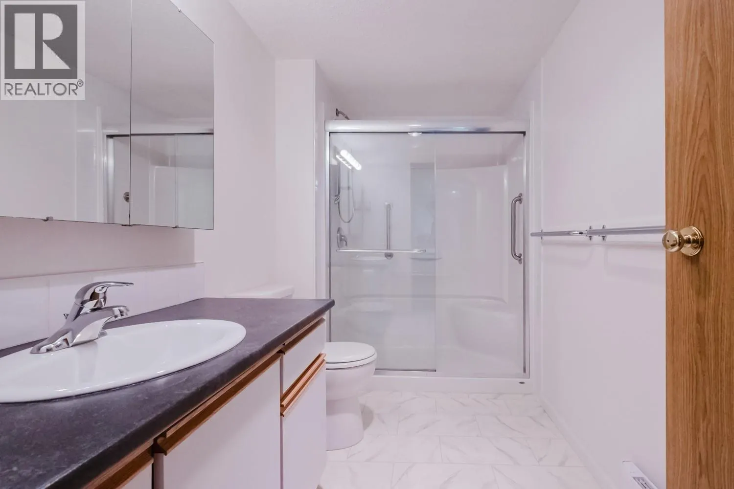 262 KINNEY Avenue Unit# 104