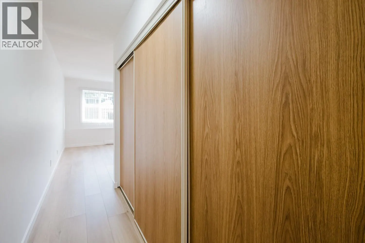 262 KINNEY Avenue Unit# 104