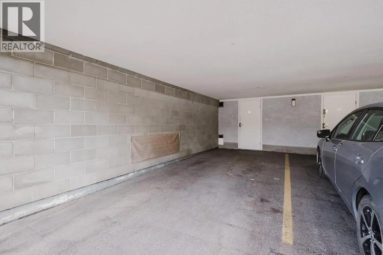 262 KINNEY Avenue Unit# 104