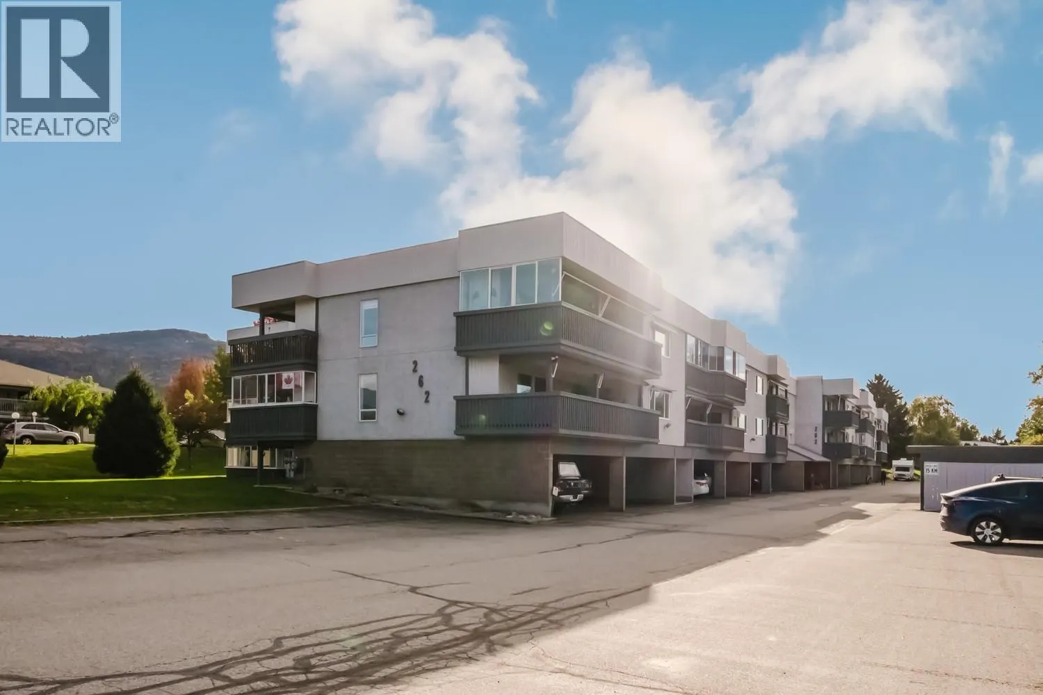 262 KINNEY Avenue Unit# 104