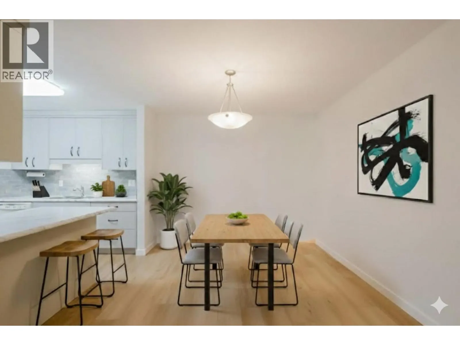 262 KINNEY Avenue Unit# 104