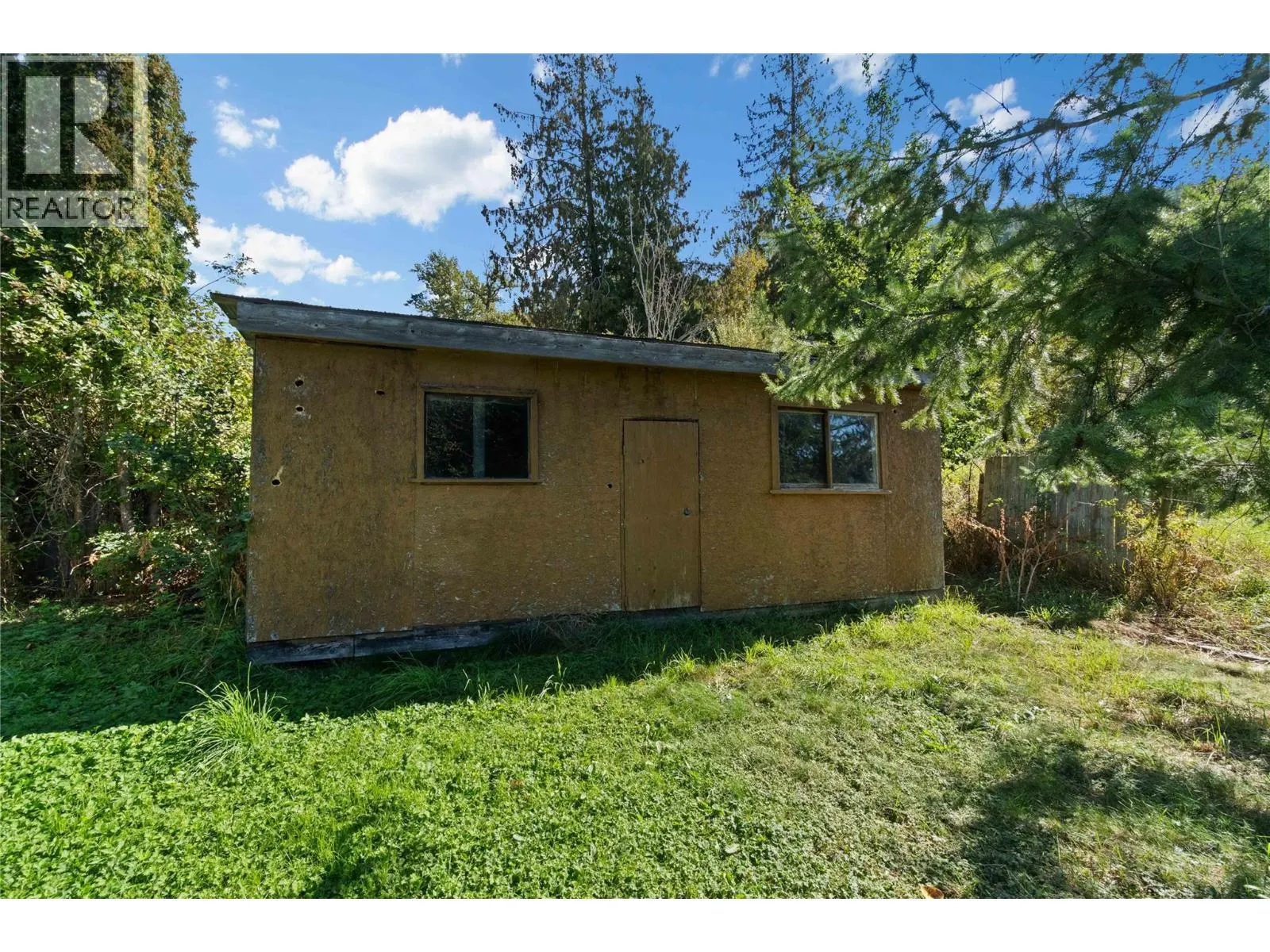 1245 Maclean Mcpherson Road