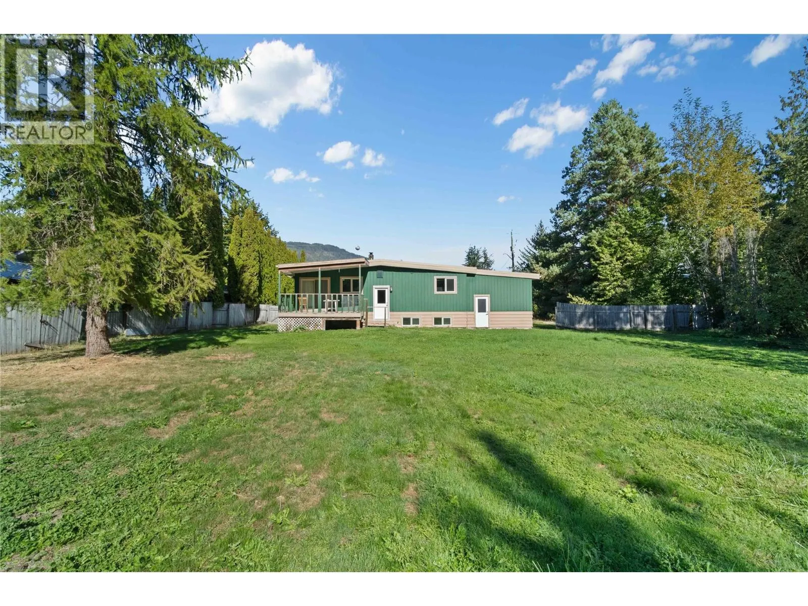 1245 Maclean Mcpherson Road