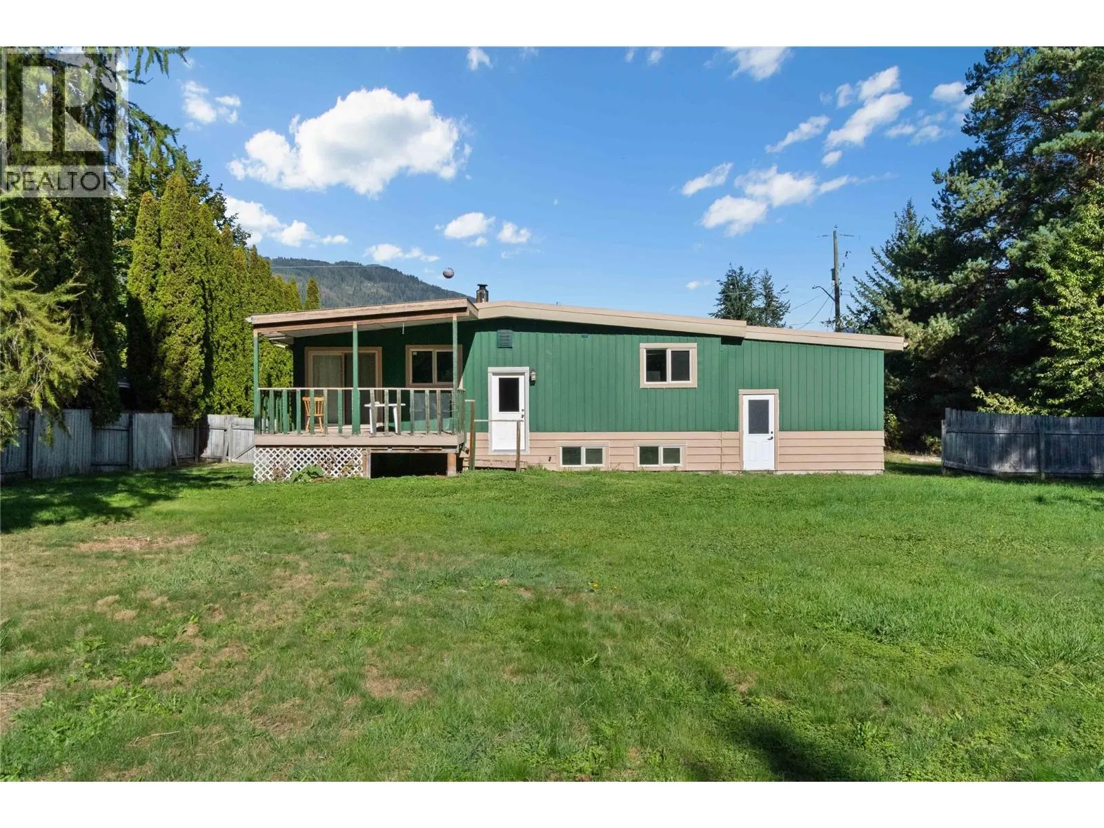 1245 Maclean Mcpherson Road