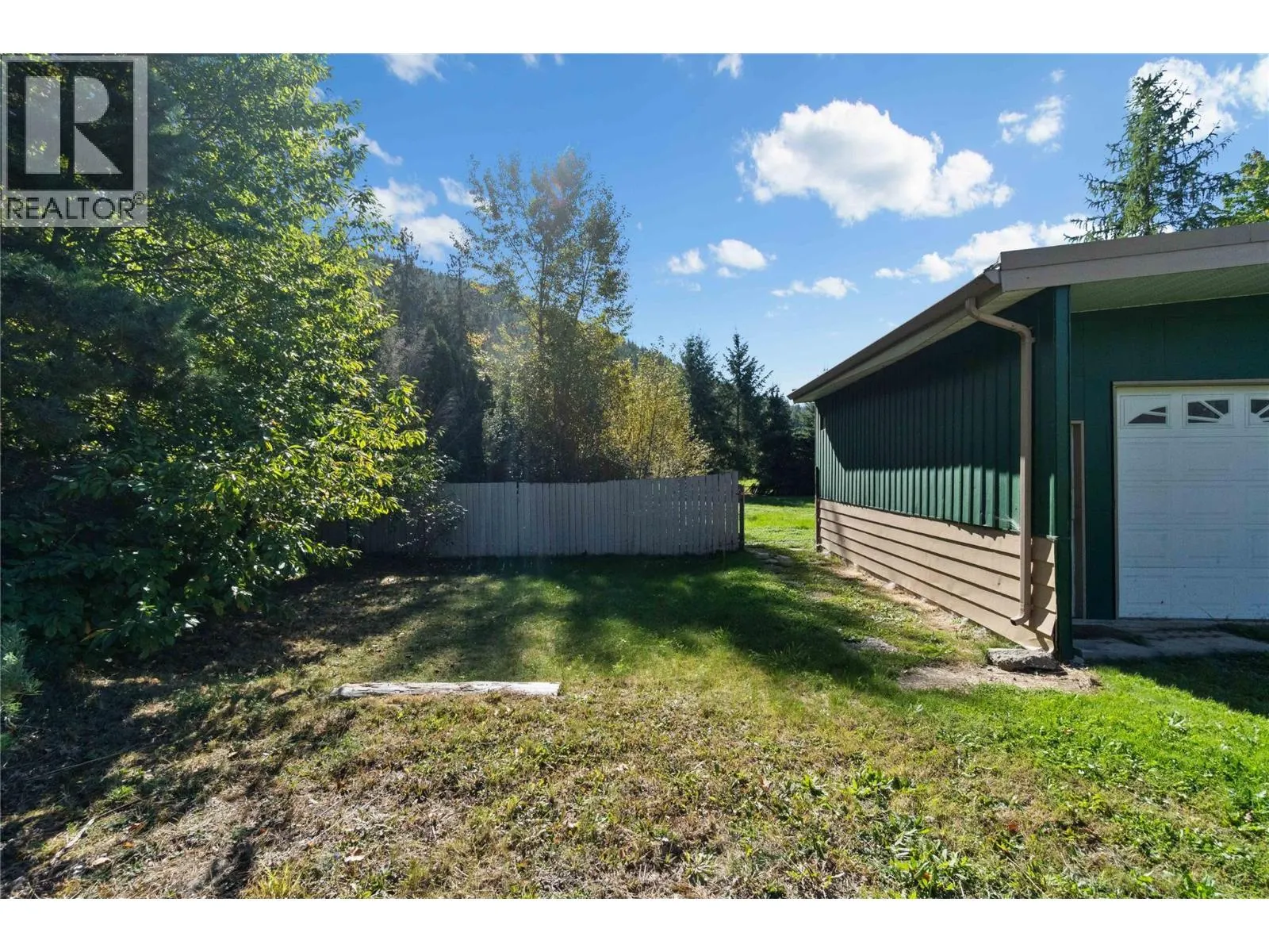 1245 Maclean Mcpherson Road