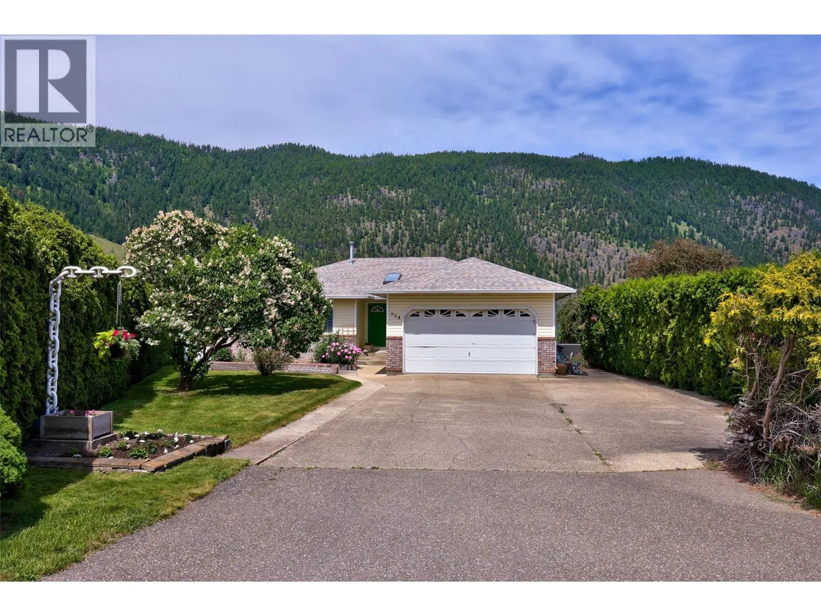 634 Hysop Place