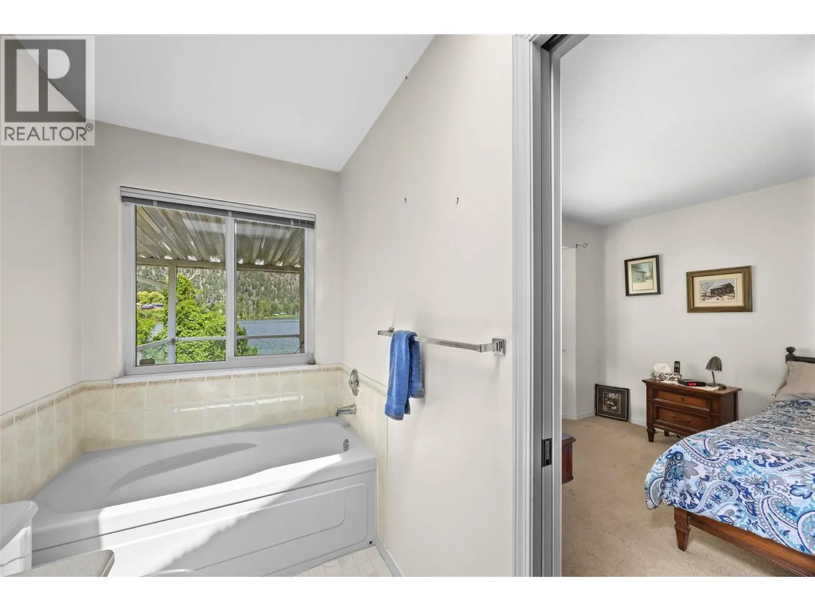 634 Hysop Place