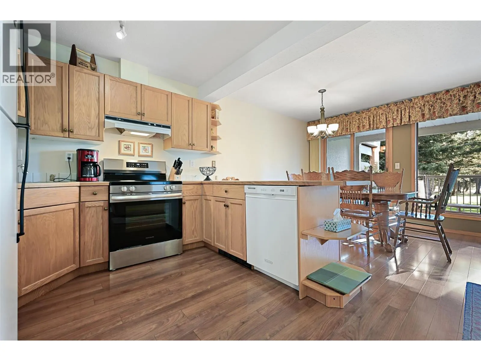 7595 Pioneer Avenue Unit# 8