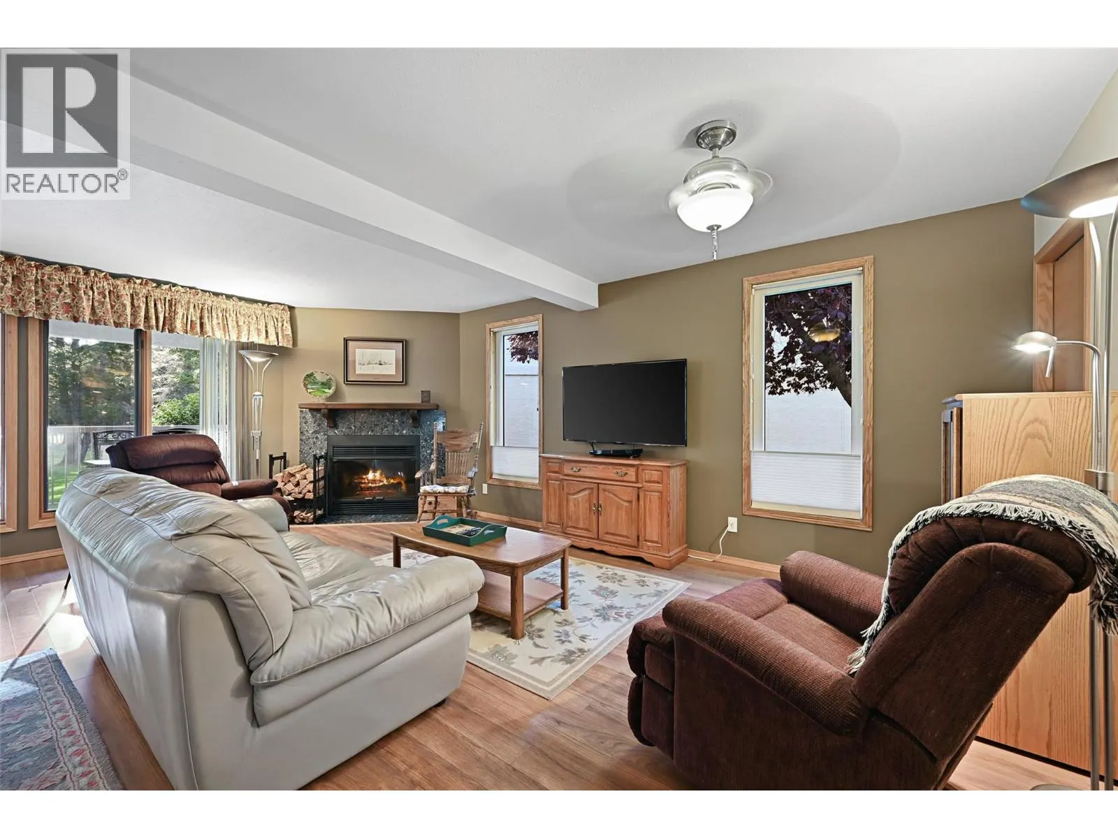 7595 Pioneer Avenue Unit# 8