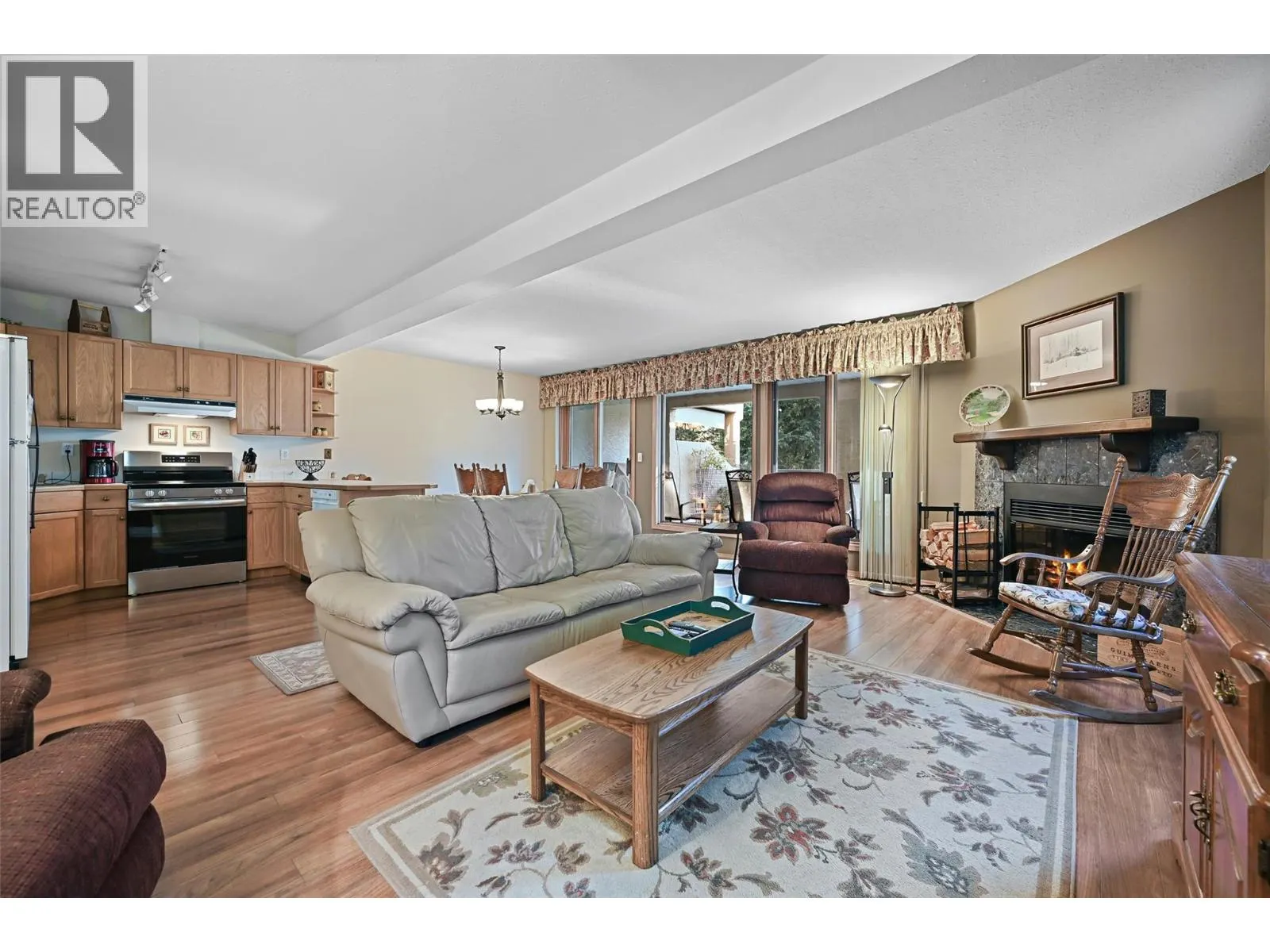 7595 Pioneer Avenue Unit# 8