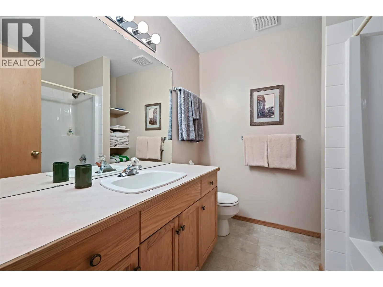 7595 Pioneer Avenue Unit# 8