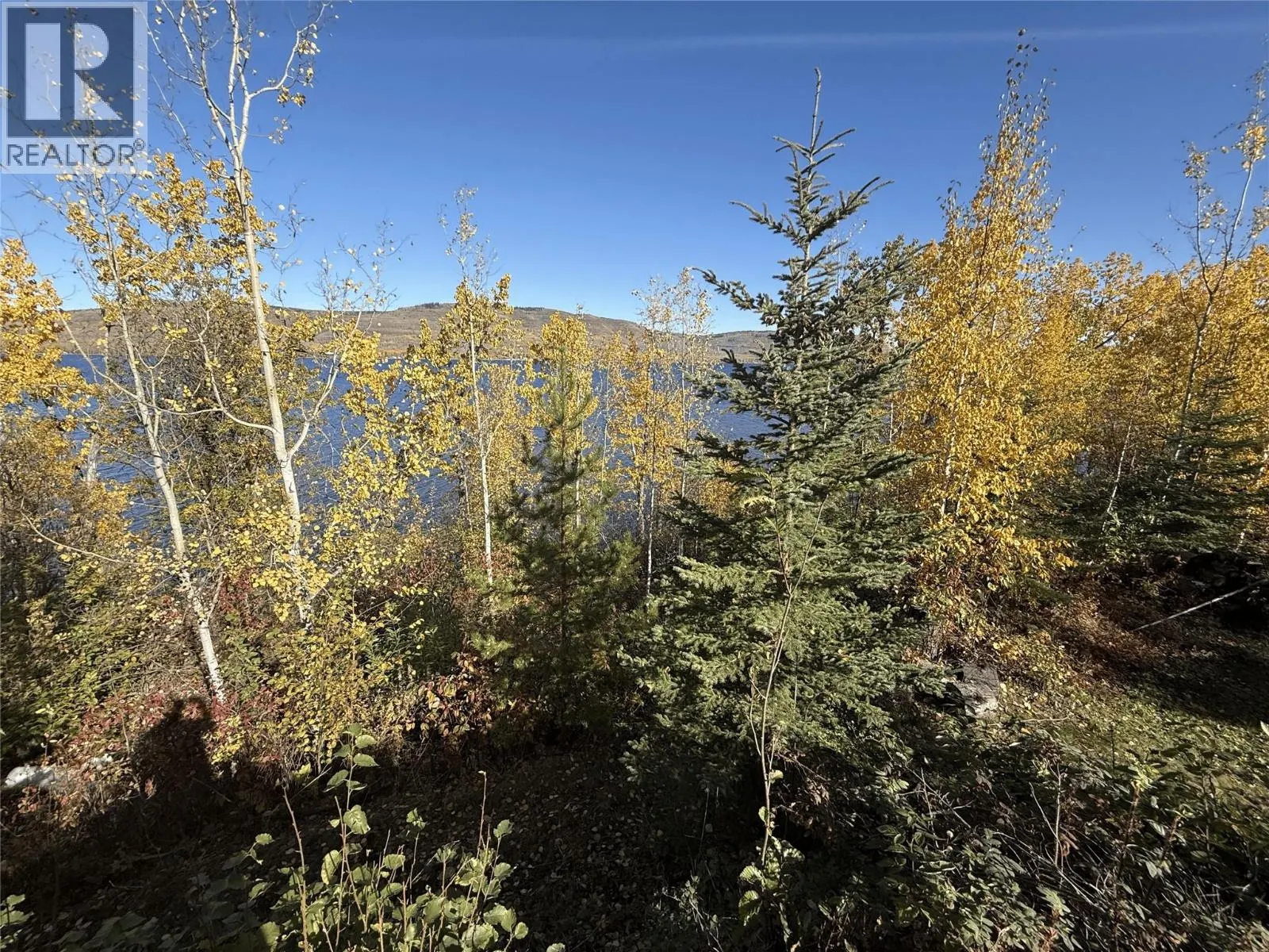 6756 South Moberly Lake Road