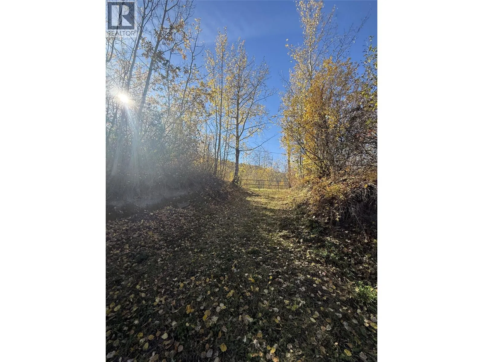 6756 South Moberly Lake Road