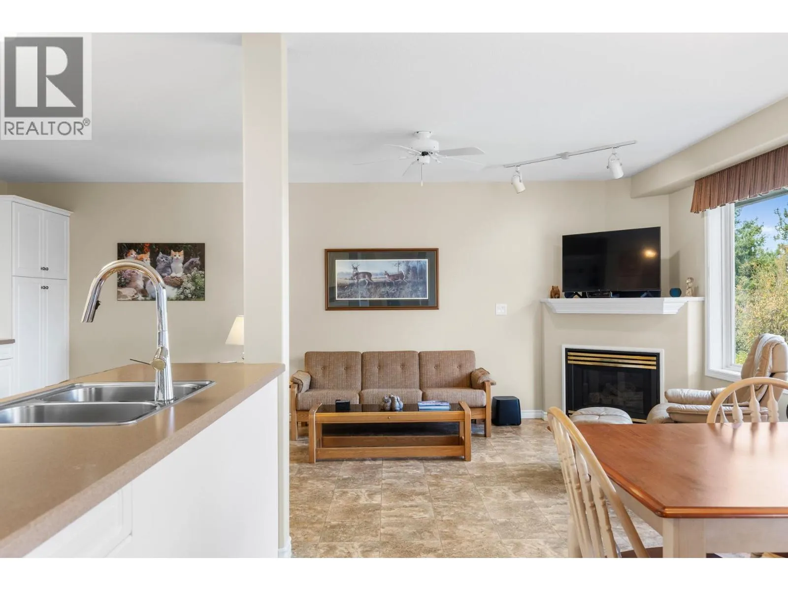 3849 Glen Canyon Drive