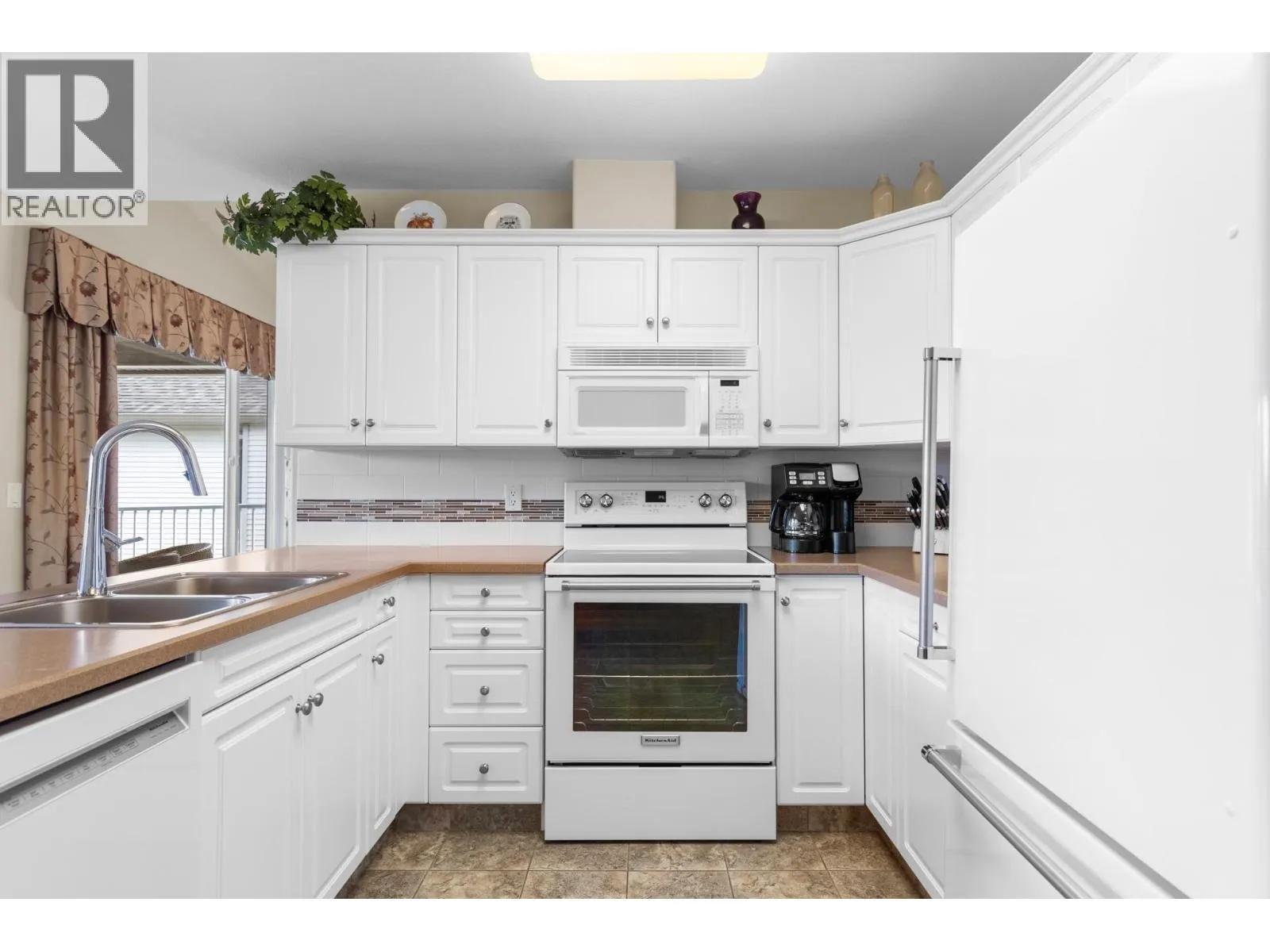 3849 Glen Canyon Drive