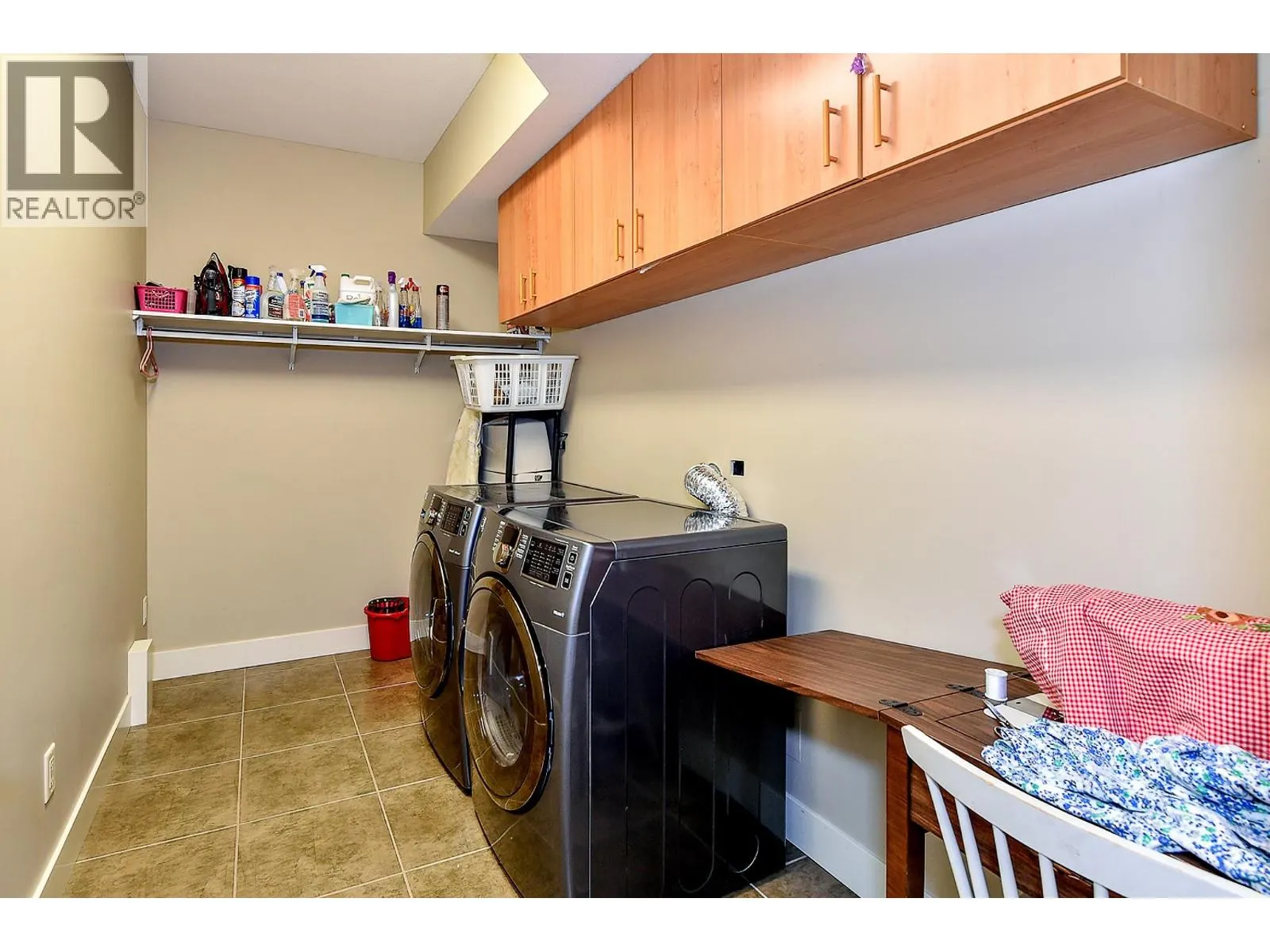 2450 Selkirk Drive Unit# 8