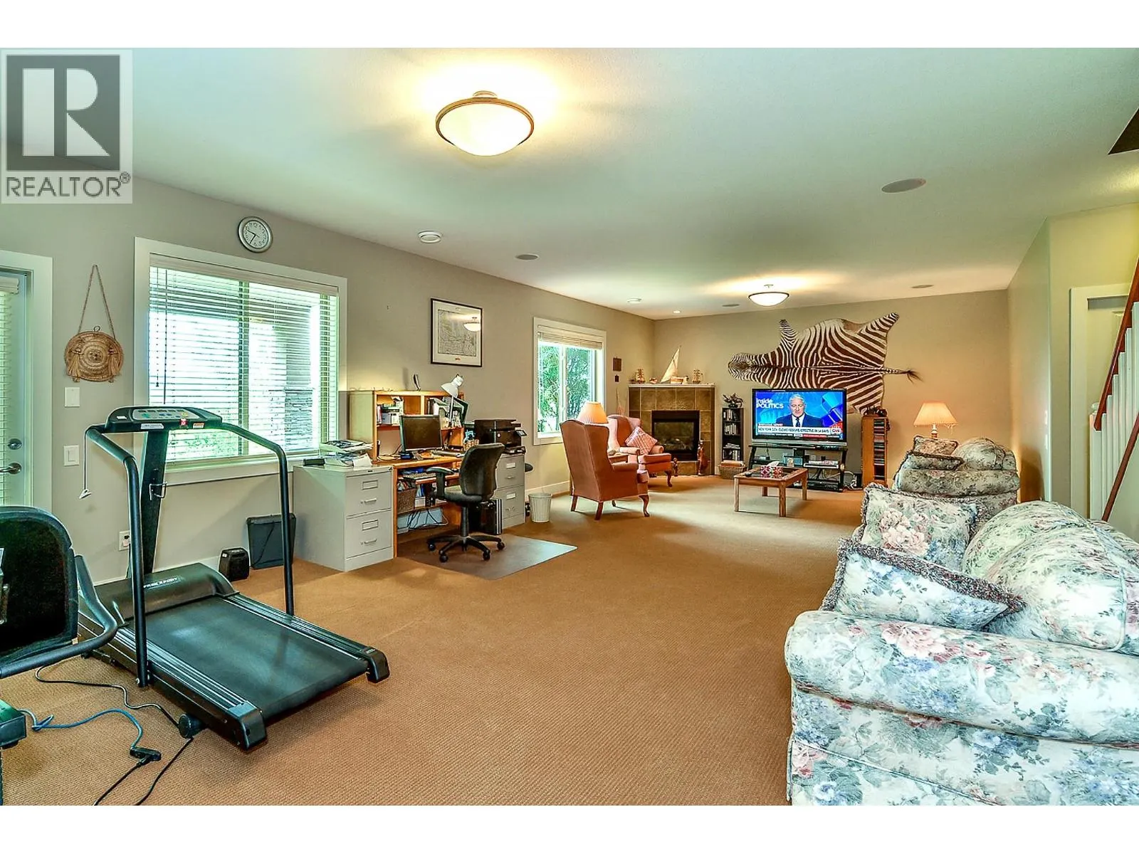 2450 Selkirk Drive Unit# 8